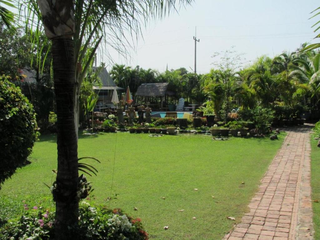 Orchid Hibiscus Guest House Sukhothai Exterior photo